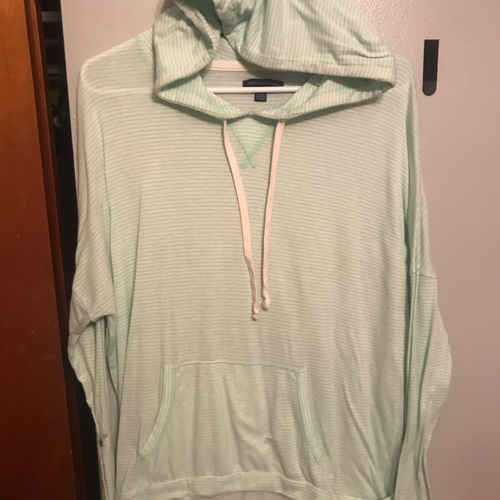 Light weight hoodie